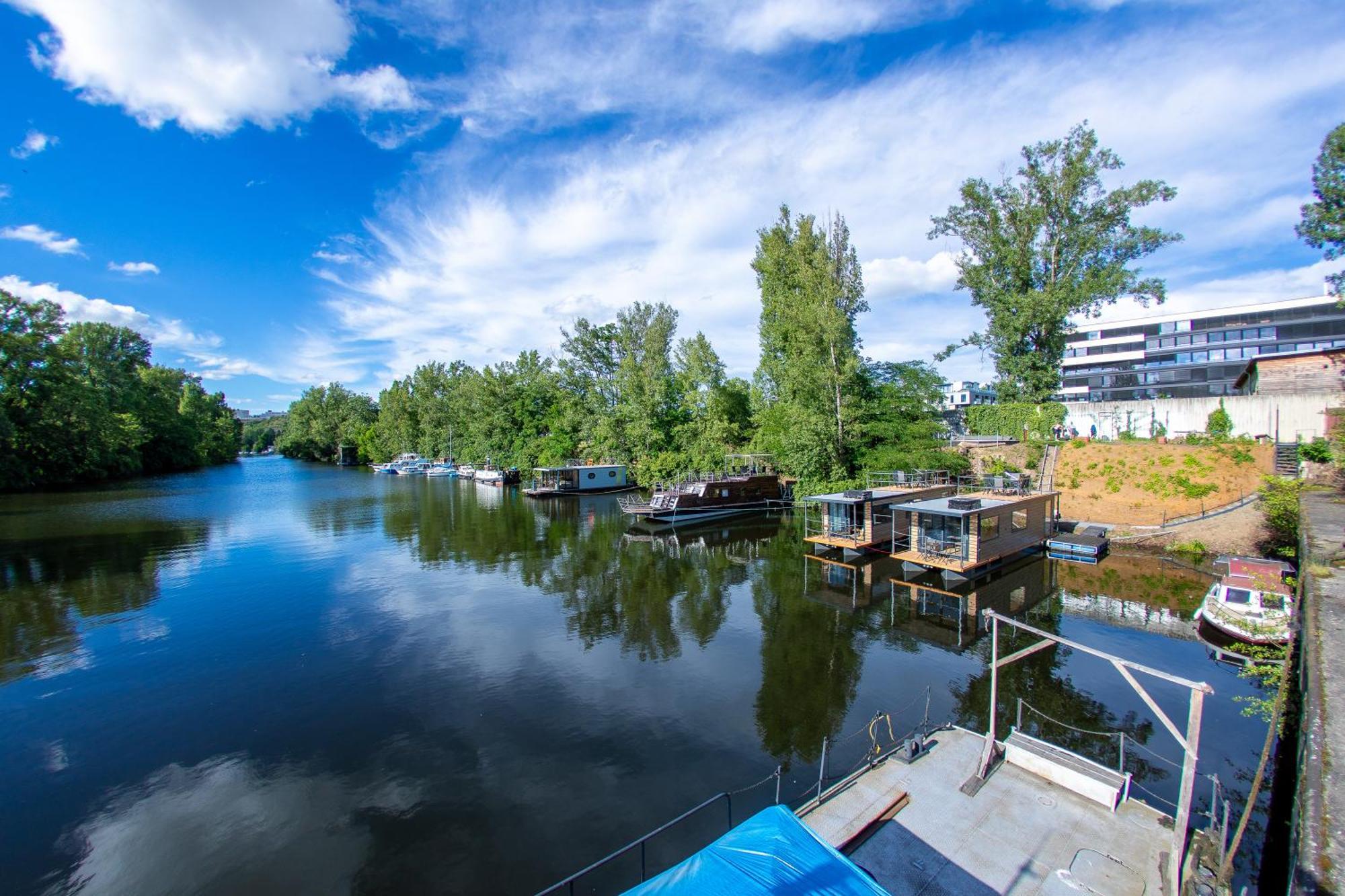 Prague Bay Houseboats 호텔 외부 사진